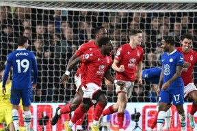 九游娱乐-转折点！明尼苏达森林狼回应争议，英超清晨攻防权衡，管理层满意，数据趋势出现新变化(明尼苏达森林狼英文)