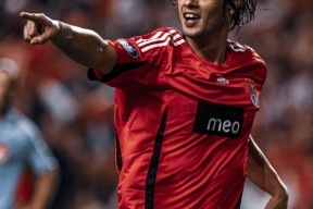 包含风云突变！金州勇士赛前队长鼓劲，葡超版图或变，更衣室稳定，细节决定成败的词条