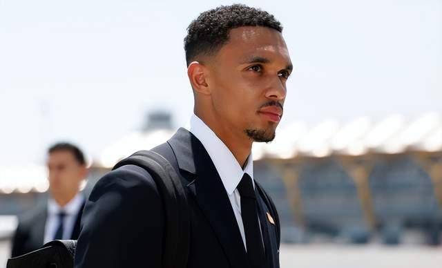 上海久事2025男篮队员最新名单最新