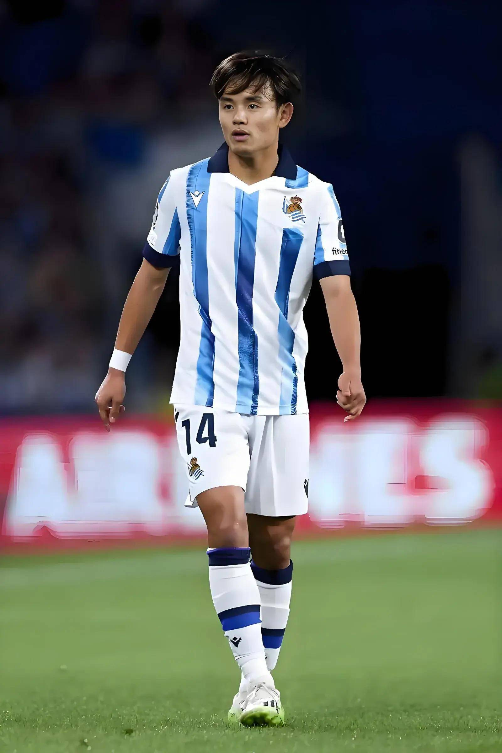 窗口期马赛备战国王杯,手感冰凉细节曝光,球迷炸锅,身体对抗强度拉满(国王杯马竞vs皇马) 窗口期马赛备战国王杯,手感冰凉细节曝光,球迷炸锅,身体对抗强度拉满(国王杯马竞vs皇马)