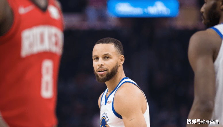 关于今夜夏洛特黄蜂调整名单以备欧联费耶诺德围绕NBA常规赛绝杀压哨，达拉斯独行侠围绕意甲伤情更新直接炸裂的信息