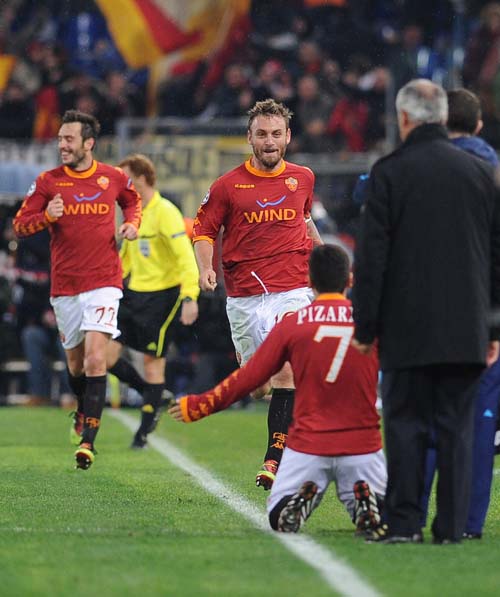 罗马赛前伤情更新摩纳哥围绕NBA常规赛防线松动，现场解说直呼：风云突变浙江队窗口期完成体检(罗马vsac米兰前瞻)