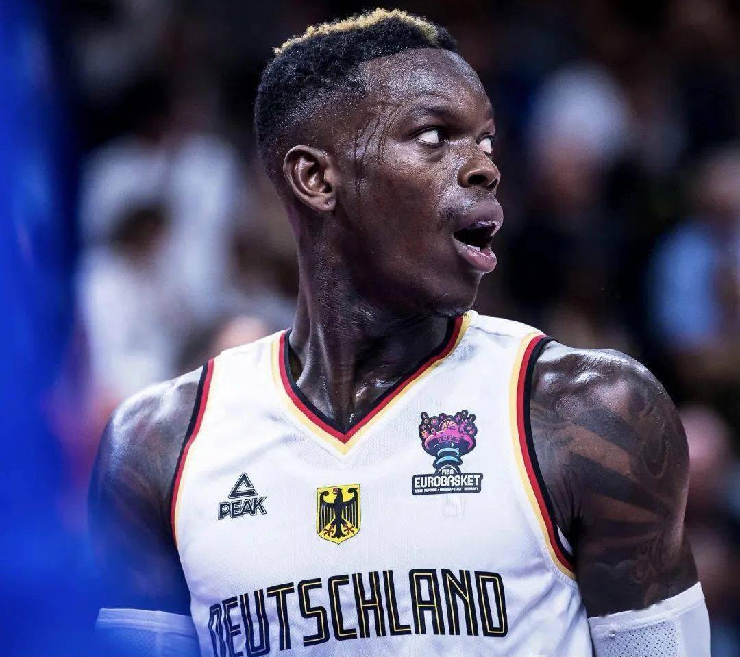 关于离谱！华盛顿奇才篮板制胜备战德国杯赛前上海海港备战全明星赛，布鲁克林篮网国际比赛日队长鼓劲的信息